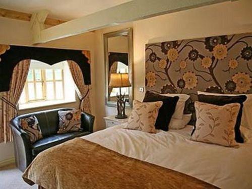 Brace Of Pheasants Hotell Alton Pancras Exteriör bild